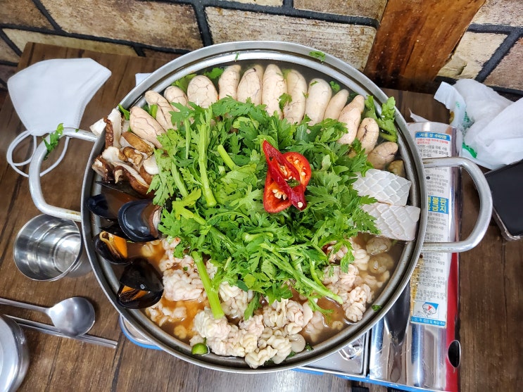  20년 전통 알탕 찐맛집 까치둥지! 원주가면 무조건 먹어야 함! (feat.최자로드)