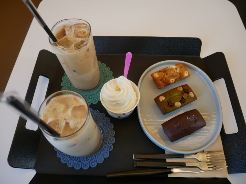 퀄리티와 분위기를  즐길수있는 목포중앙 디저트카페 ㆍ휘낭시에 맛카페[꾸움]