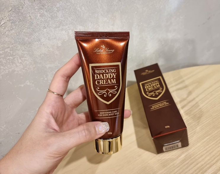 라벨영 쇼킹대디크림 전신에 사용 가능한 바디미백크림 라벨영 쇼킹대디크림 전신에 사용 가능한 바디미백크림
