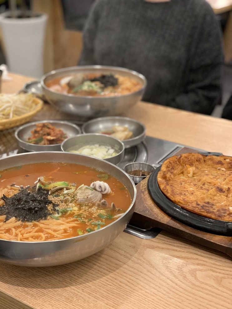  [천안/성정동 맛집] 김치가 맛깔나는 칼국수집, 공주얼큰이 칼국수