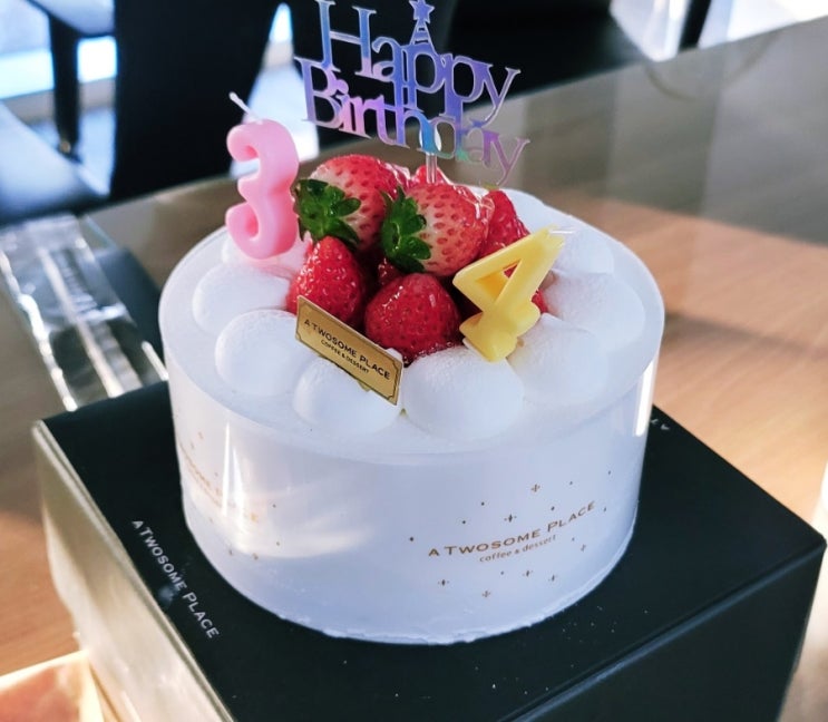  투썸 플레이스 케이크 배달, 생일 토퍼 및 생일 초, 가격 및 주의점 공유