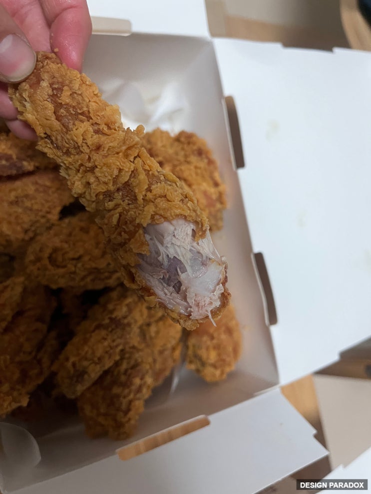  맘스터치 후라이드 치킨 간장 마늘치킨 후기