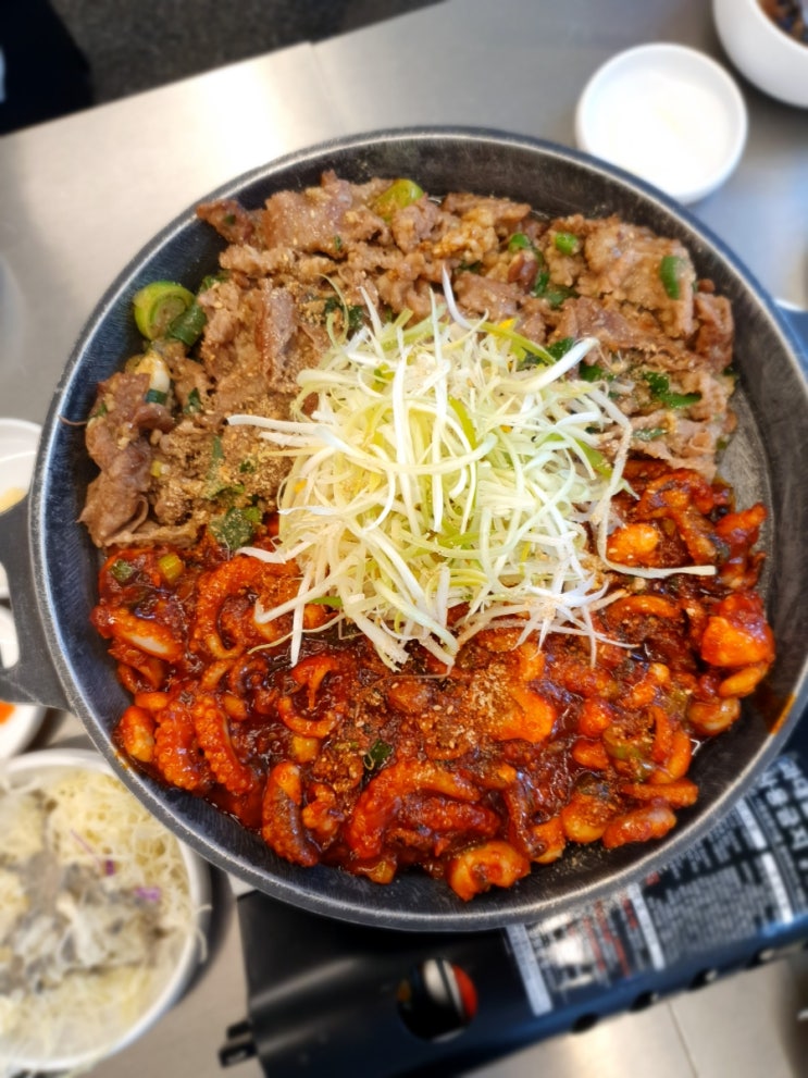  강남역 신논현역 직화 쭈꾸미볶음 쭈꾸미랩소디 점심 맛집