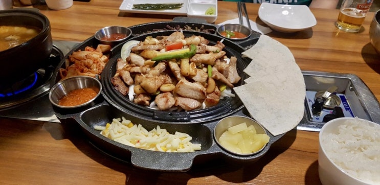  상수역 맛집 꽃피는고기 홍대삼겹살 가성비 짱짱!!