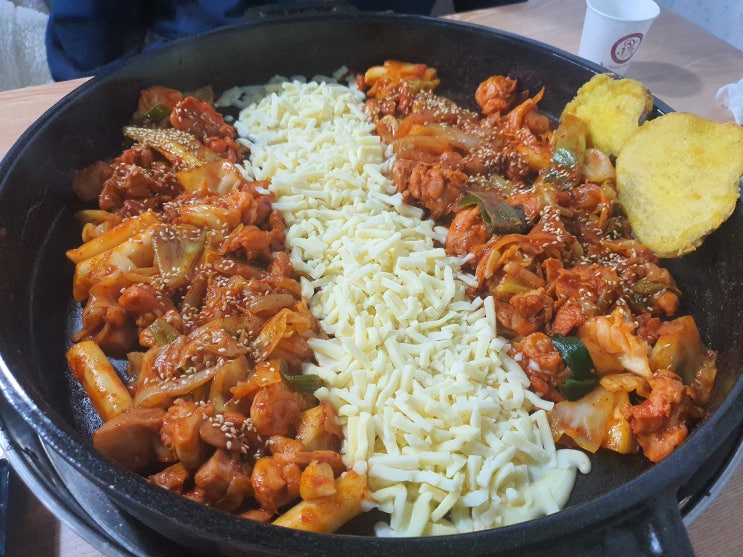  여수 죽림 맛집 홍춘천 치즈 닭갈비