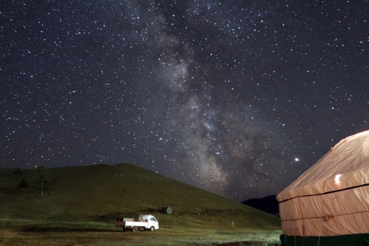 [몽골여행] #1 몽골여행 전! 반드시 봐야하는 웹툰 '한 살이라도 어릴 때'