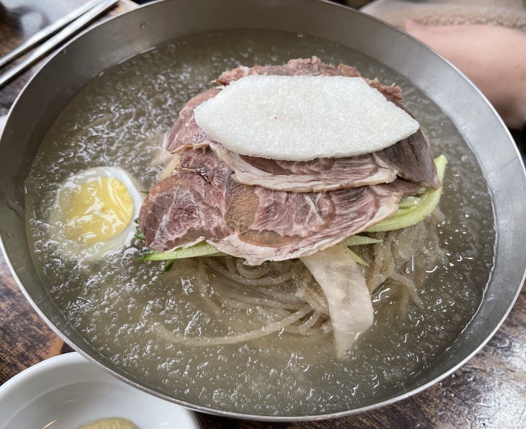 입짧은햇님 먹방로드(교수곱창,을밀대,소금집델리)