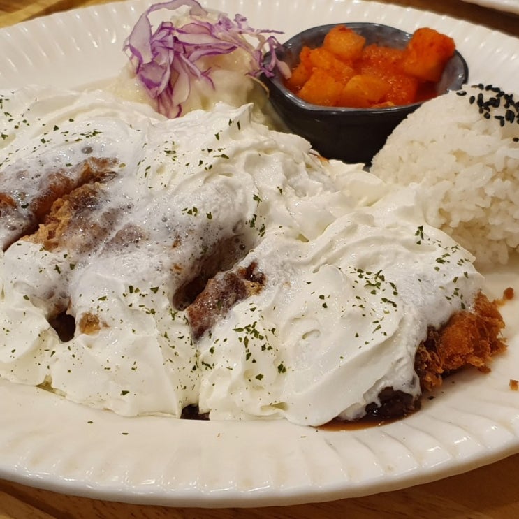  [먹거리 리뷰] 경기도 쑝쑝돈까스 일산웨스턴돔전 하와이카츠+미트볼 토마토파스타 먹어본 후기