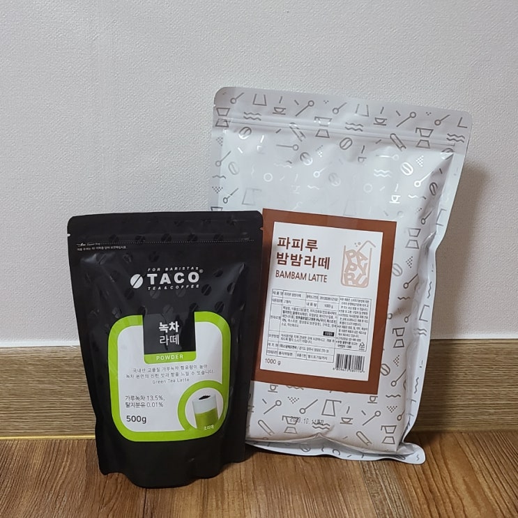  모두의 오감을 만족시킬 커피창고 타코 녹차라떼와 파피루 밤밤라떼 후기