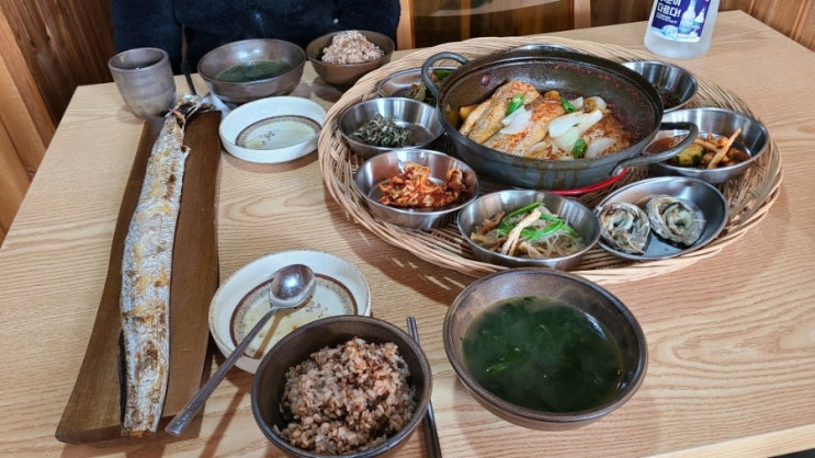 제주동문시장맛집 제주세원이네 통갈치가 완전 저렴한 정식 제주동문시장맛집 제주세원이네 통갈치가 완전 저렴한 정식