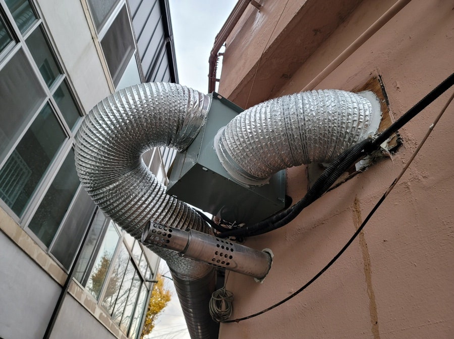 네네치킨 울산대점 사진 2