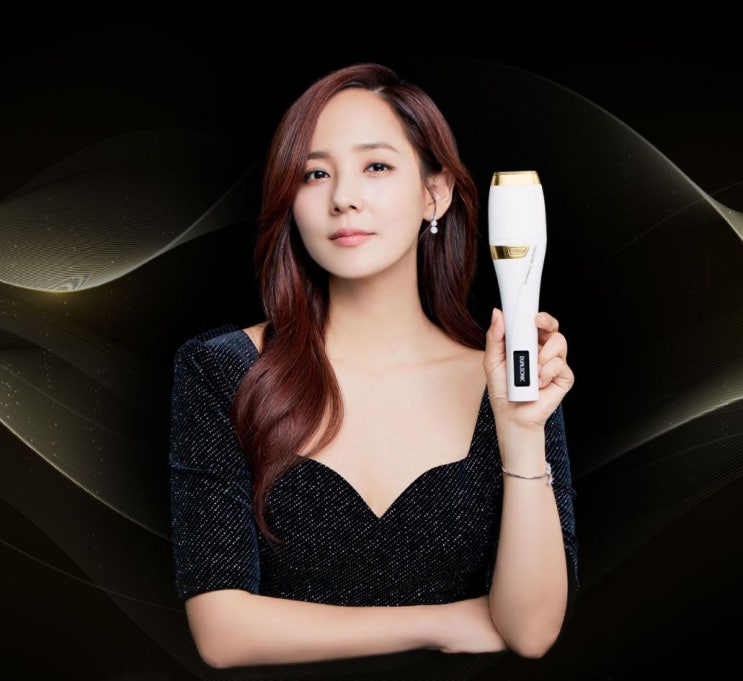  [DUALSONIC] 배우 SES 유진 홈케어기기 듀얼소닉 프로페셔널로 피부 탄력 챙기기!