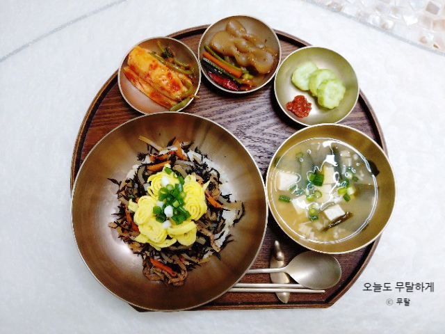  톡톡 터지는 건강한 톳조림밥 레시피 톳조림 만들기