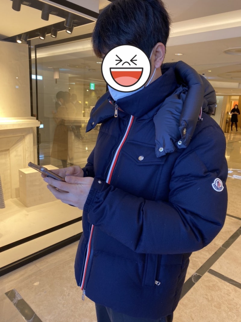 여주 신세계 아울렛_몽클레어 남자 패딩 가격 및 사이즈