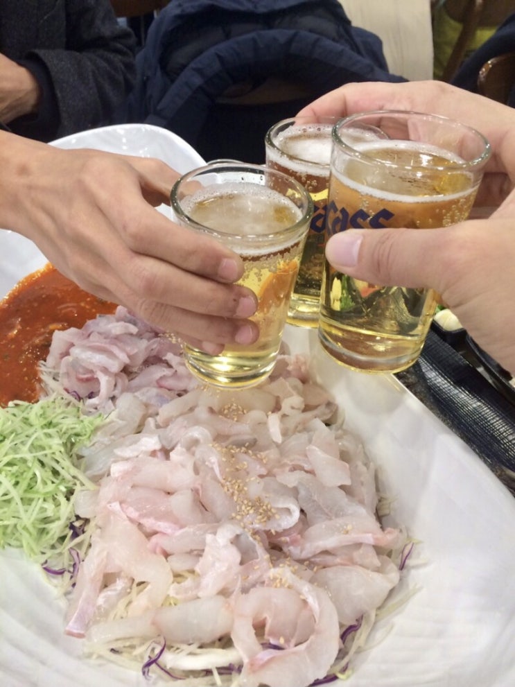 [2년 전 오늘] 신방동의 핫플레이스 포항식 막회 전문점 통발집 / 천안식후감