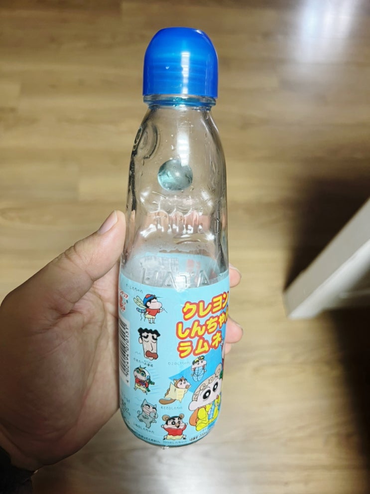 질식 위험 있는 신짱 수입음료… 유리구슬이 ㅠㅠ