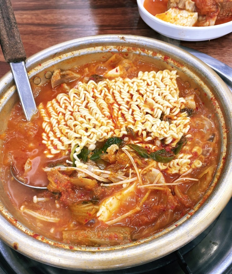  [대구/한옥집] 대구 북구 노원동 김치찜 맛집 한옥집 대구북구점, 북구청 맛집 점심메뉴추천, 침산동 김치찌게 맛집, 라면사리 공기밥 무한리필, 냠냠 맛집탐구생활, 대구맛집추천
