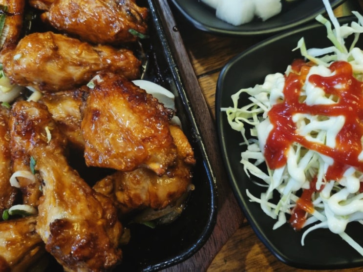  여수치킨 웅천 오븐마루치킨 메뉴 단짠의 정석 윙봉 블랙