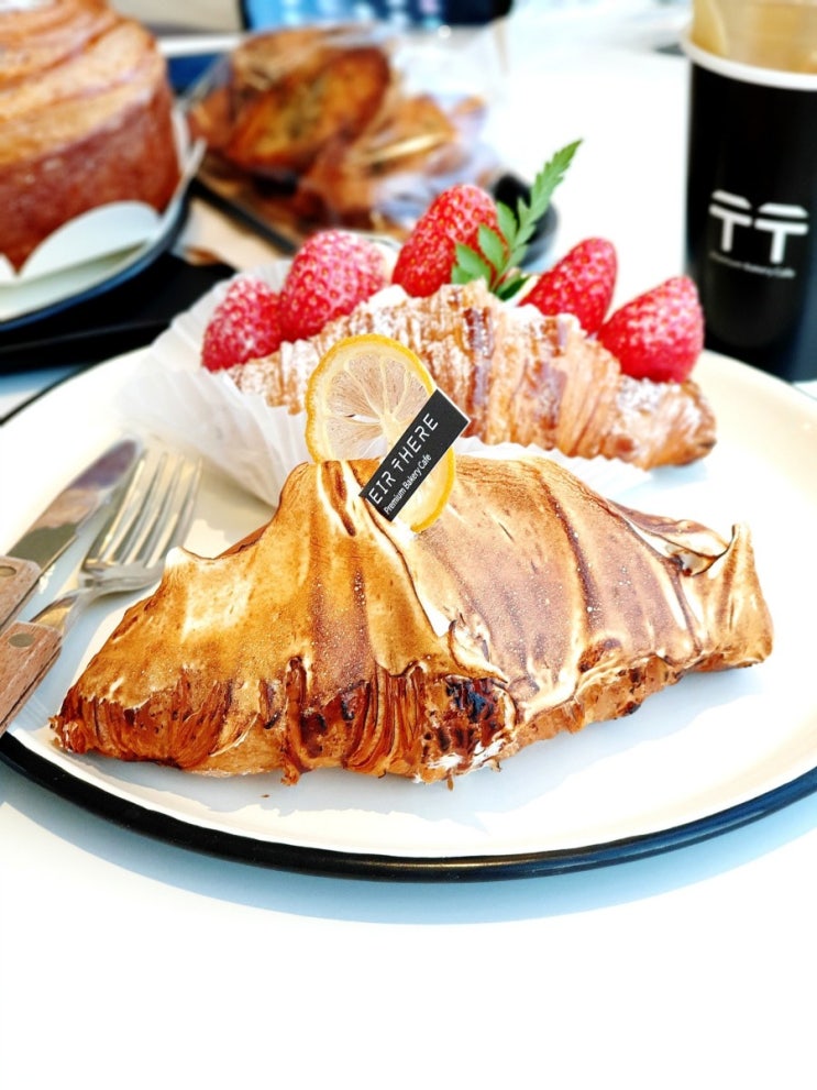  데어데어 청주 카페 빵집 루프탑 분위기 좋아요