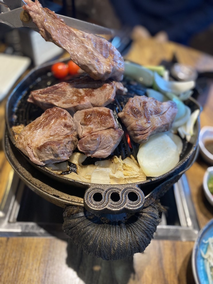  부천 양갈비 맛집 '징기스' 부천중동점| 이색 부천 데이트하기 딱