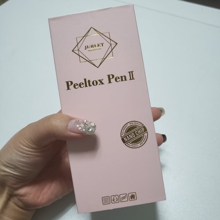 특허받은 나노칩으로 화장 잘 먹는 피부를 만들어준 Jurlet 쥴레 필톡스펜2