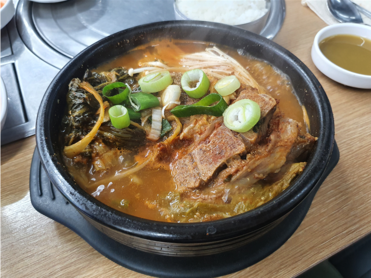 [맛집] 장기동뼈해장국, 감자탕, 김포맛집, 장모님가마솥감자탕, 혼술, 혼밥