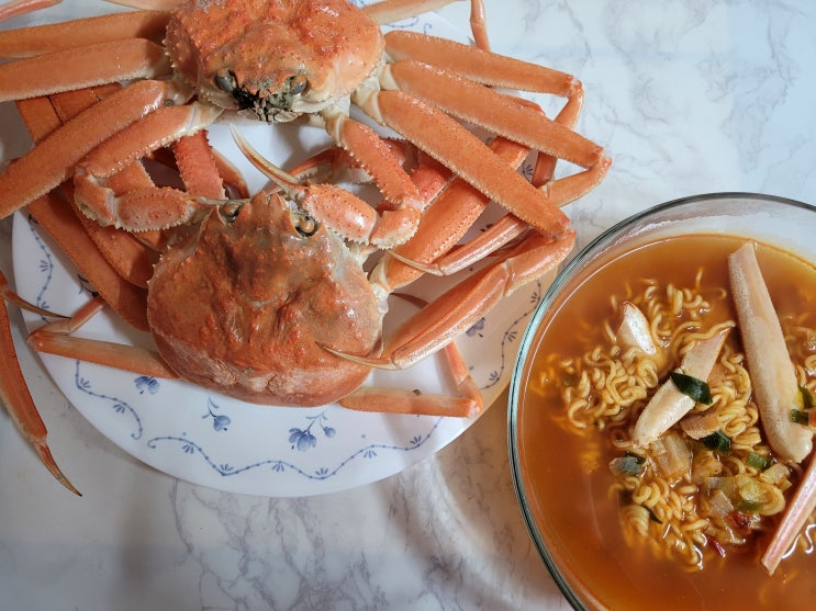  속이 꽉찬 동해안 대게 준박달과 과메기셋트 겨울철 제철안주로 짱