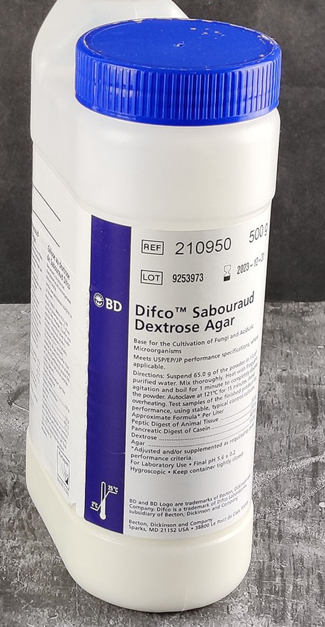 BD Difco  Sabouraud dextrose agar, 210950