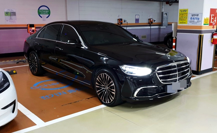  벤츠 s580 4matic 리스 돌아다닐 필요 없죠!
