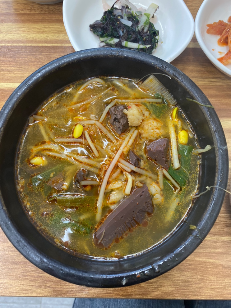 부산 대연동 선지국 맛있는 곳  며느리선지국 (feat.아빠)