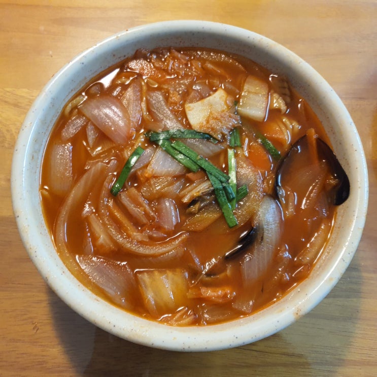  짬뽕 집에서 만들기 도전~~  전문점 못지않는 레시피연구