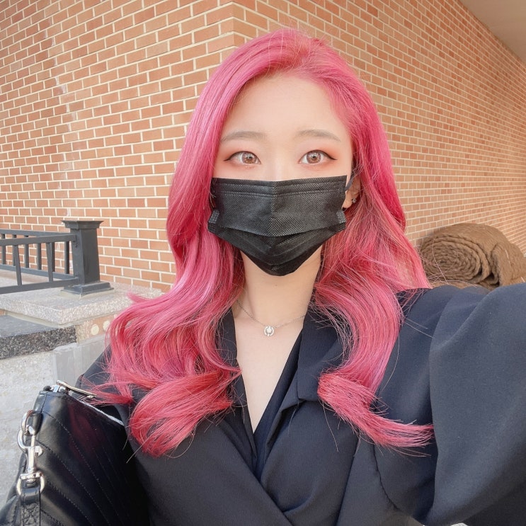  정자역 인텔리지 미용실 헤어레이블드에 오랜만에 톡톡 튀는 탈색 레드 핑크 염색! !! !