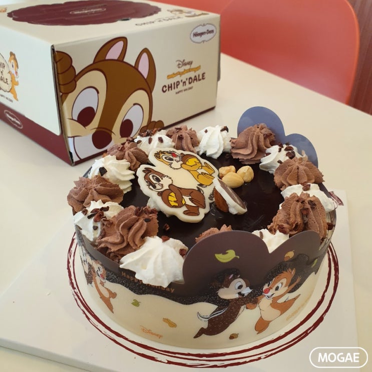 하겐다즈 칩앤데일 크리스마스 I 카카오 선물하기 하겐다즈 I 아이스크림 케이크