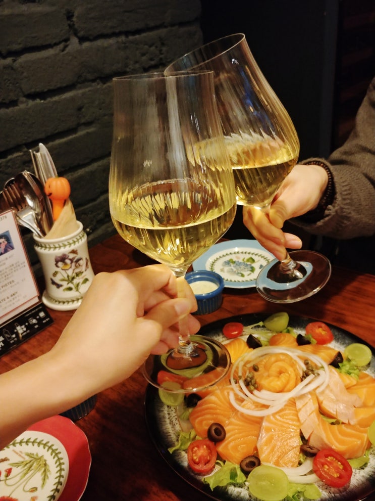  연남동 와인 연남동 연어 해브