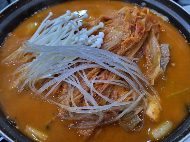 연산동 맛집] 묵은지 해장국 맛집 유정뼈다구해장국 : 네이버 블로그