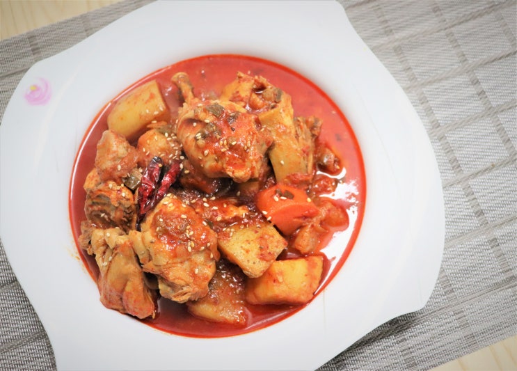  <충주 호암동 맛집> 담꾹 충주 호암점에서  사 온 밀키트로 편하고 맛있게 저녁 해결했어요(닭볶음탕 밀키트 +차돌 버섯 된장찌개 후기)