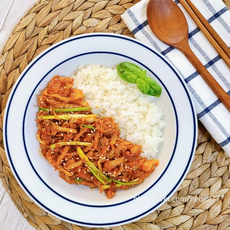 참치 양배추덮밥 간단한 점심 양배추 듬뿍 캔참치요리 참치 양배추덮밥 간단한 점심 양배추 듬뿍 캔참치요리