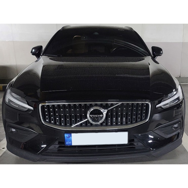  중고리스차량 소개  2021 볼보 V60 CC B5 AWD