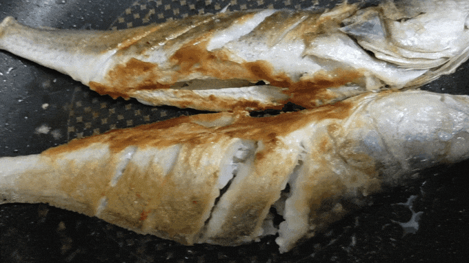 반건조생선 손질 민어조기 냄새없이 맛있게 굽는 법 반건조생선 전문 부자생선