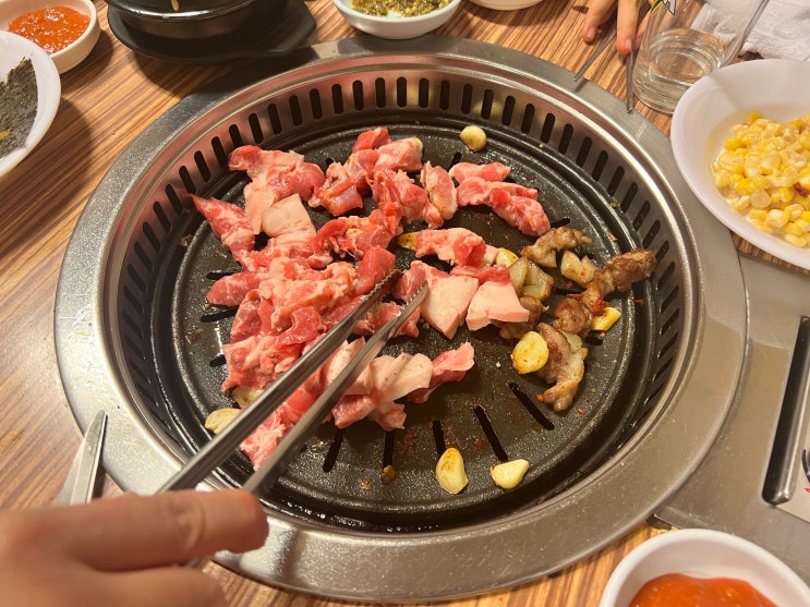  부산 동대신동 맛집 ] 나만 알고 싶었던 내공 만렙 뒷고기- 시골집