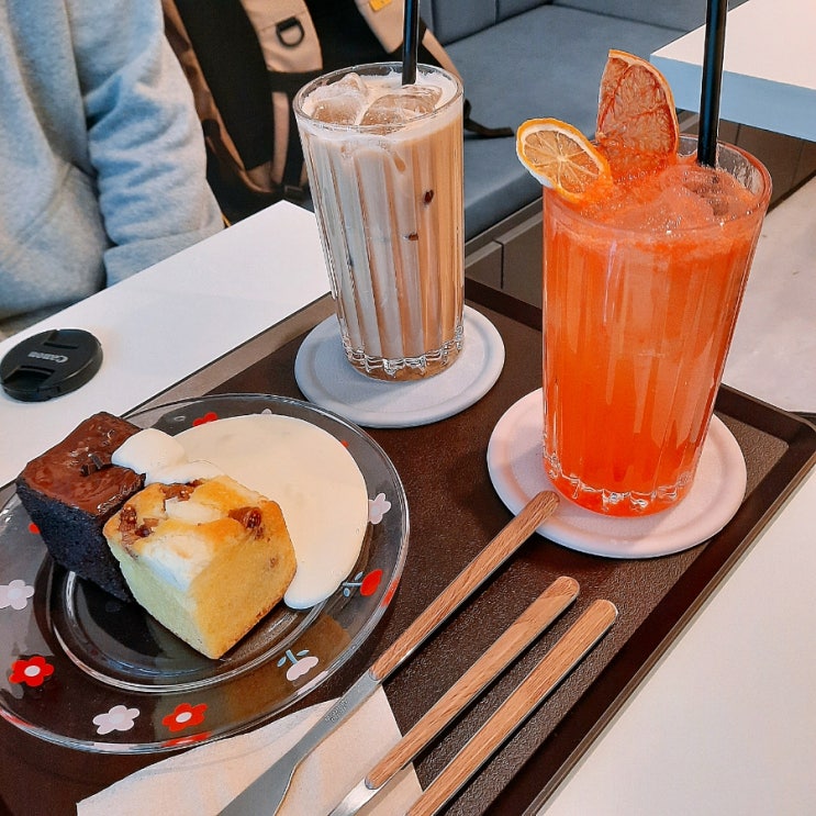  [동인천 카페] 신포시장 디저트 맛집 카페 '카페틈새'