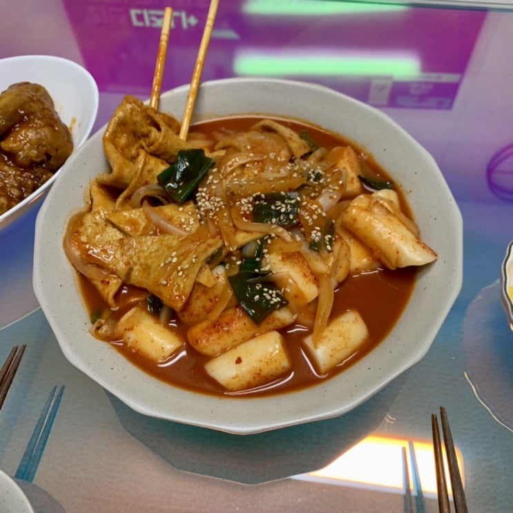  국물 쌀 떡볶이 쫀득한 식감이 좋은 서강쇠떡볶이 밀키트로 집에서 간편하게