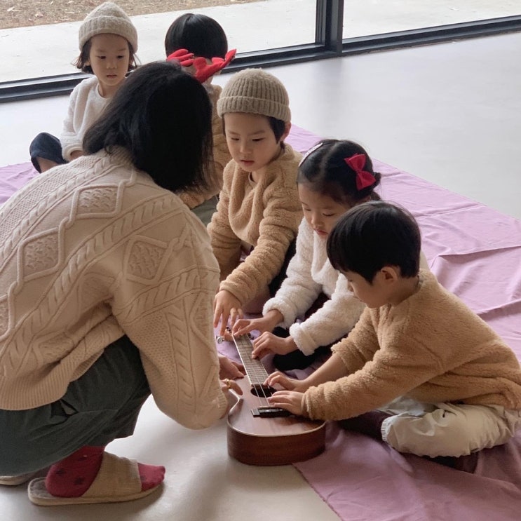  크리스마스 캐롤 창밖을보라 [가사/반주/영상]