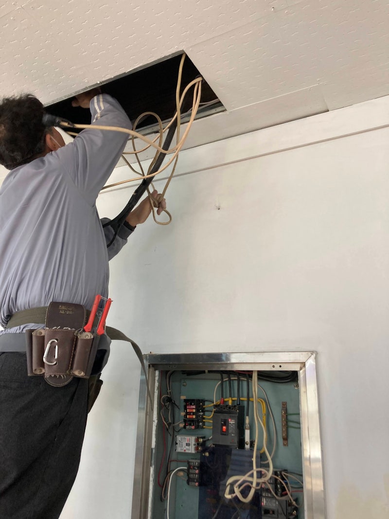 사진으로 보는 가상화폐(비트코인, 이더리움)채굴장 전기공사 : 네이버 블로그