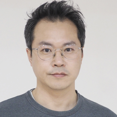  예술적 재능의 천재라고 할까?  아티스트 백현진 탐구