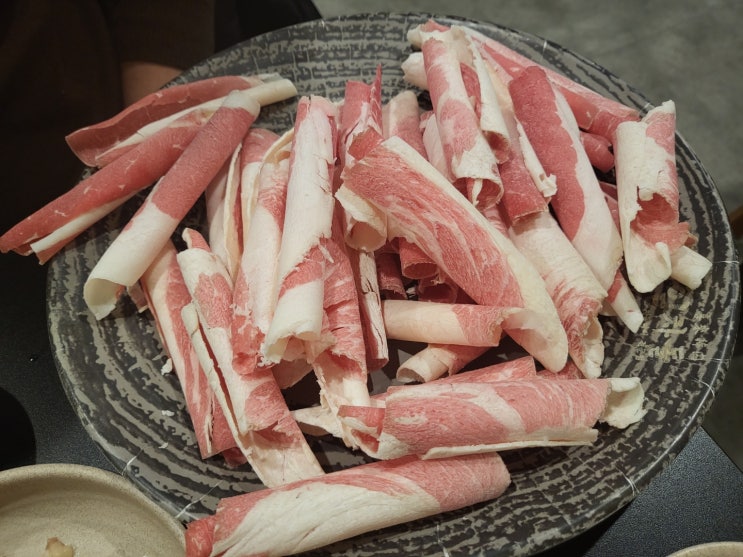  청주 청대 차돌박이와 비빔쫄면이 맛있는 맛집 "일차돌" 솔직 후기!