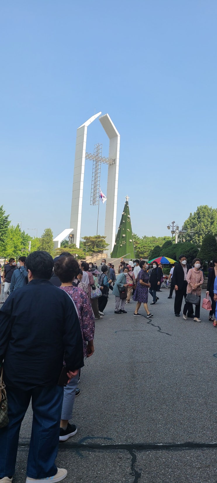 <b>여의도순복음교회</b>