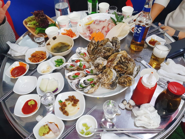  요즘 굴도 제철이다.
