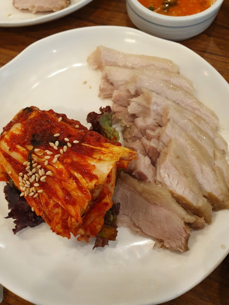  부천시청역 보쌈 맛집 '우리보쌈과만두전골' (부천 맛집/ 부천 밥집/ 부천시청역 맛집)