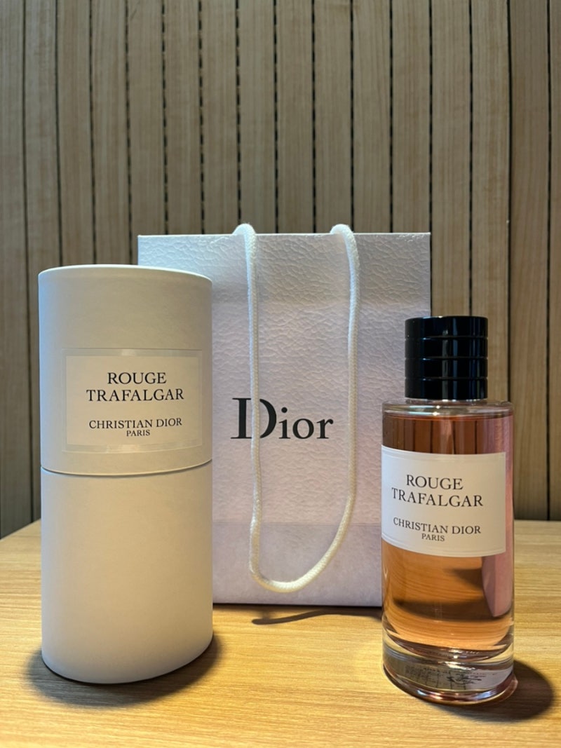 여자 향수 추천 : 메종 크리스챤 디올 향수 루즈 트라팔가 ROUGE TRAFALGAR